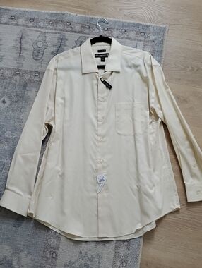 NWT Men's Warehouse Pronto Uomo 1971 100% cotton non Iron Button Up Shirt